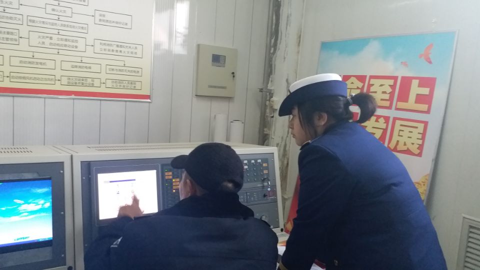 说明: C:\Users\Administrator\Desktop\b224df36-e6f8-4173-bf7e-7f3d5f887a1a-1.jpg
